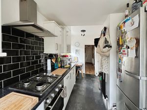 Kitchen- click for photo gallery